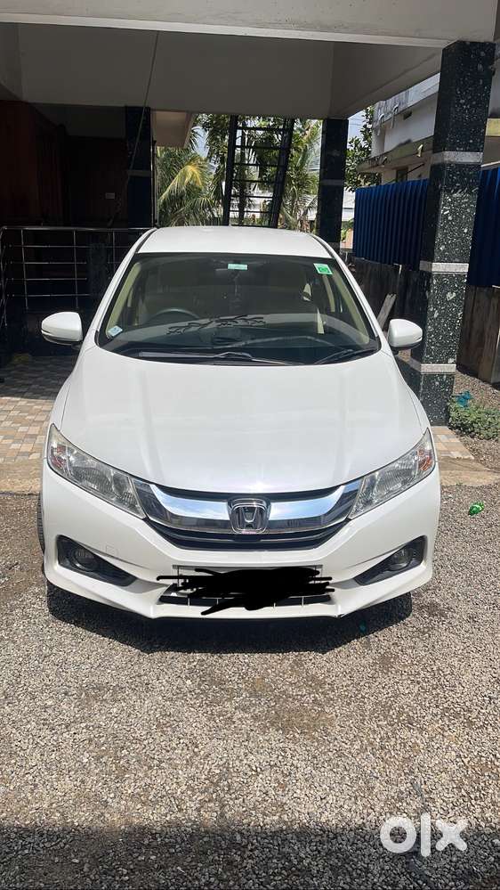 Single Use Short Drive Well Maintained Honda City For Sale