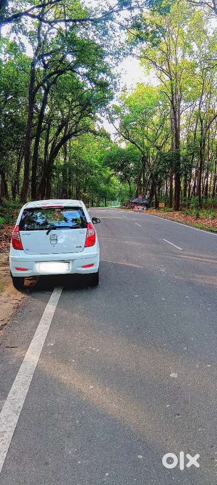 Hyundai I10 Sportz 2012 Manual Petrol