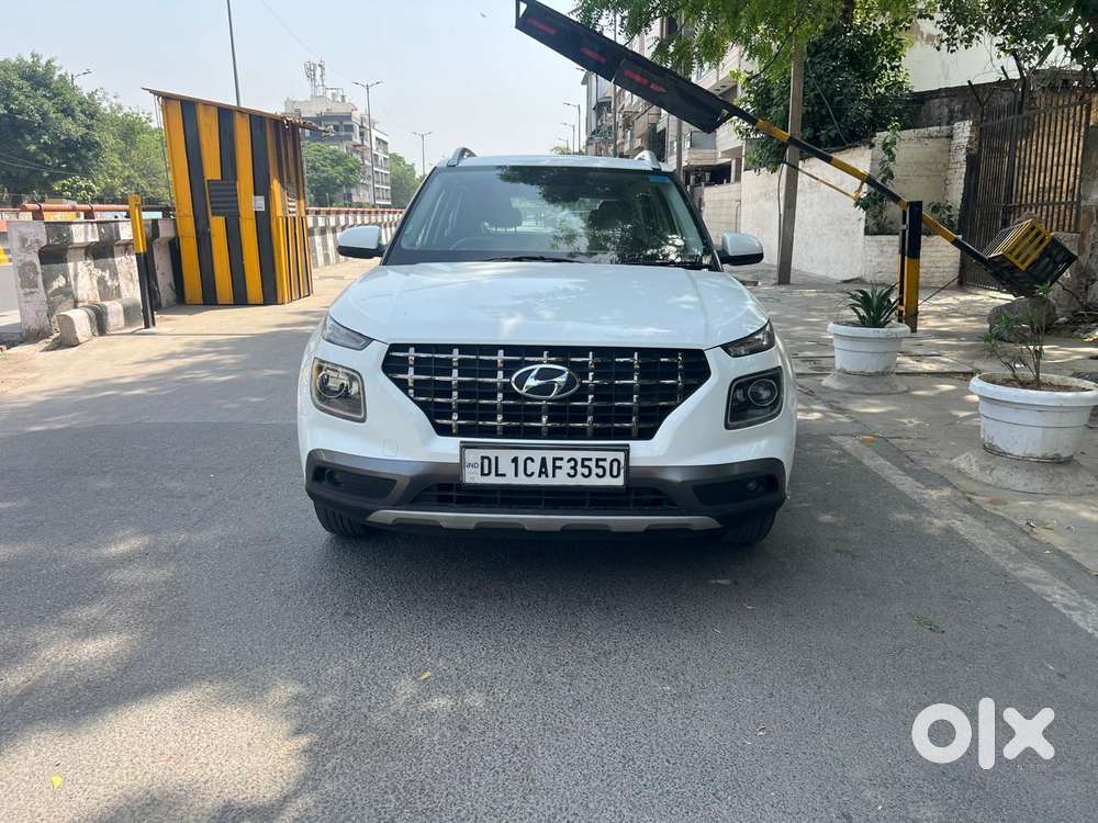 Hyundai Venue S Plus Mt 1.2 Kappa, 2022, Petrol