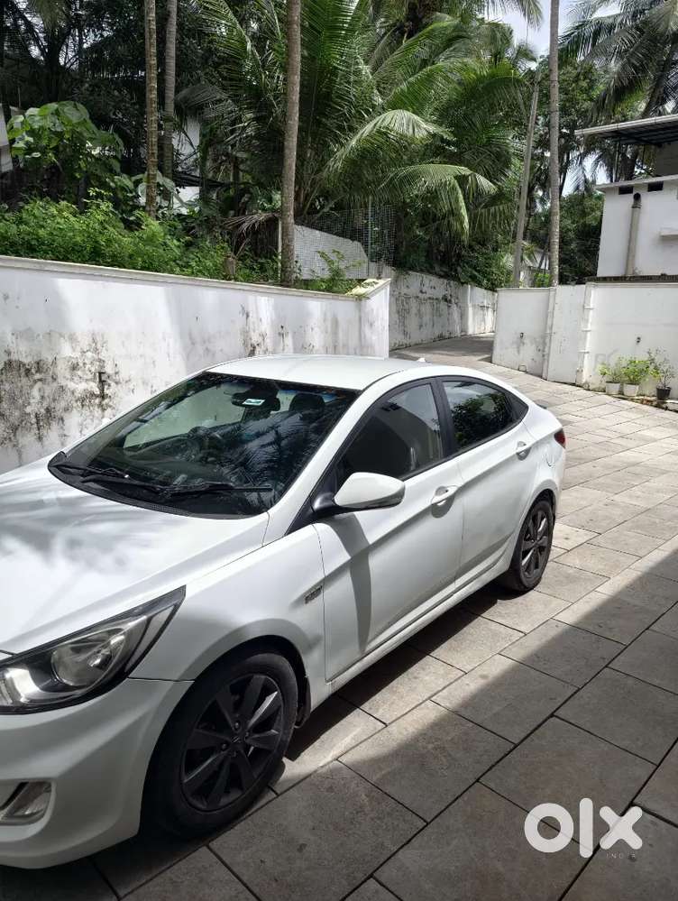 Hyundai Verna