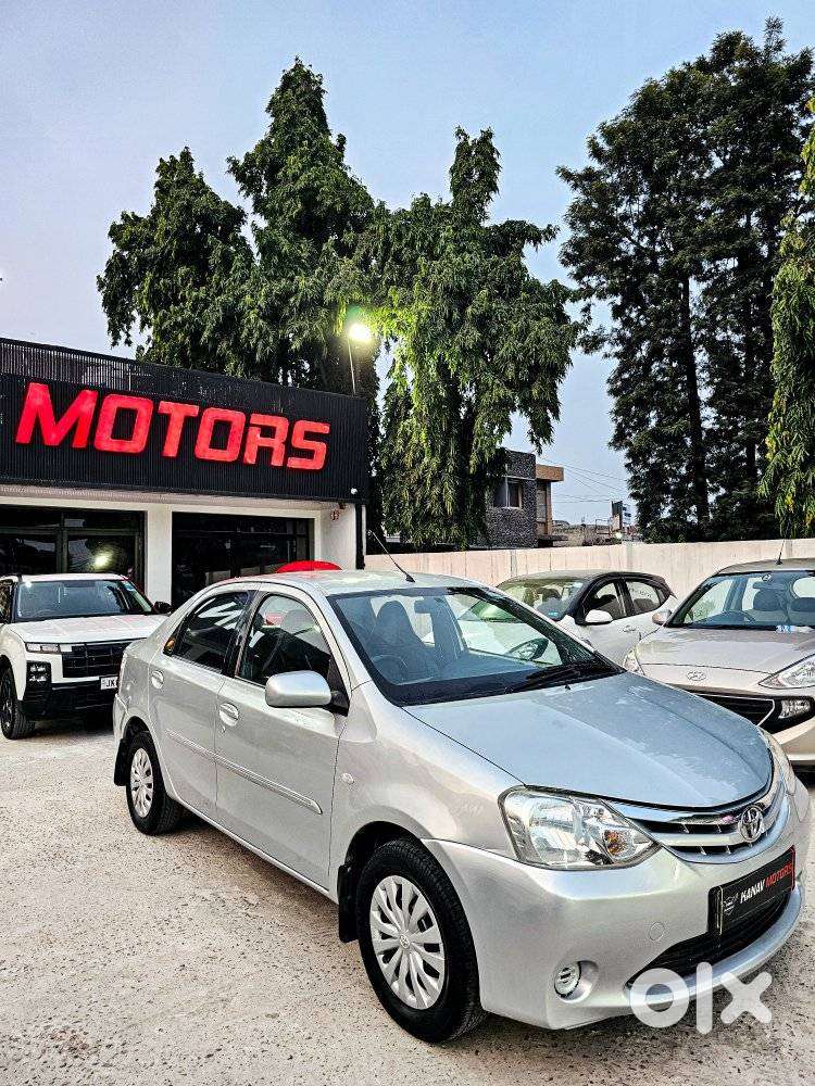 Toyota Etios Xclusive Petrol, 2011, Petrol