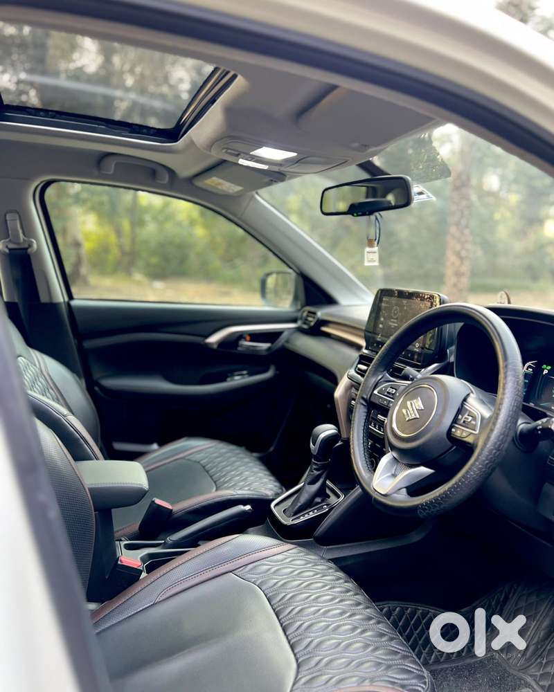 Maruti Suzuki Grand Vitara 1.5 Zeta Plus Intelligent Hybrid Ecvt, 20..