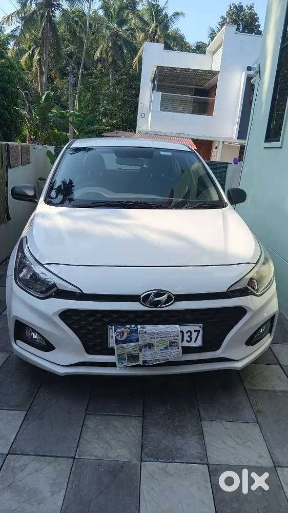 Hyundai I20 2019 Petrol 34000 Km Driven
