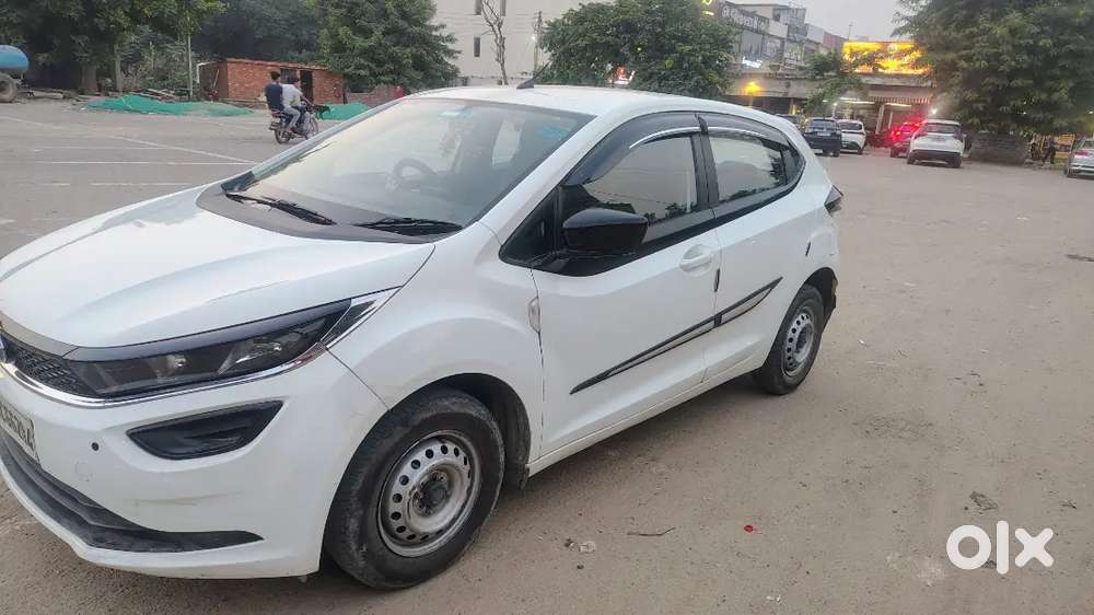 Tata Altroz 1.2 Petrol 2022