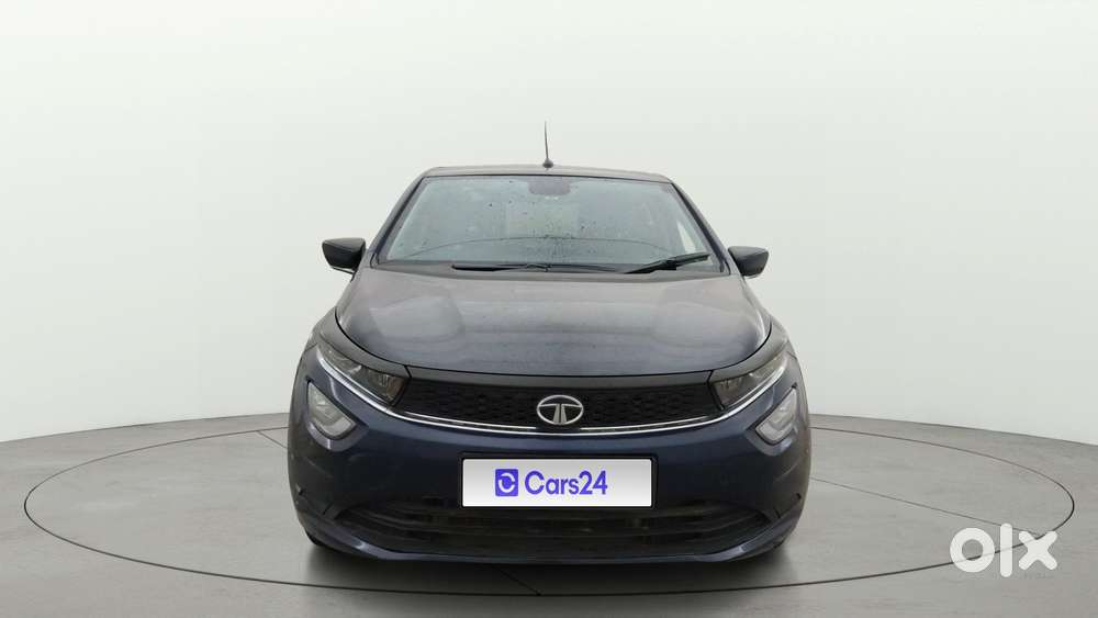 Tata Altroz Xz, 2023, Petrol