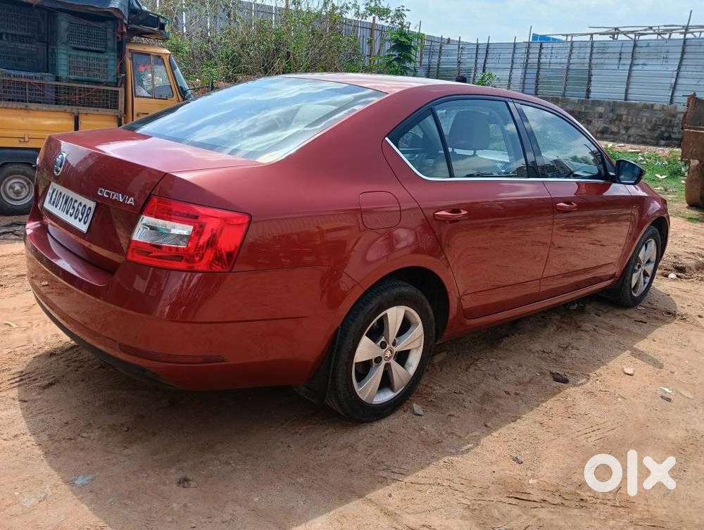 Skoda Octavia 2.0 Tdi Style Plus At, 2017, Diesel