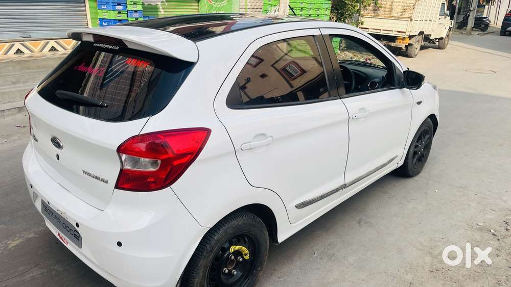 Ford Figo Petrol Titanium, 2017, Petrol