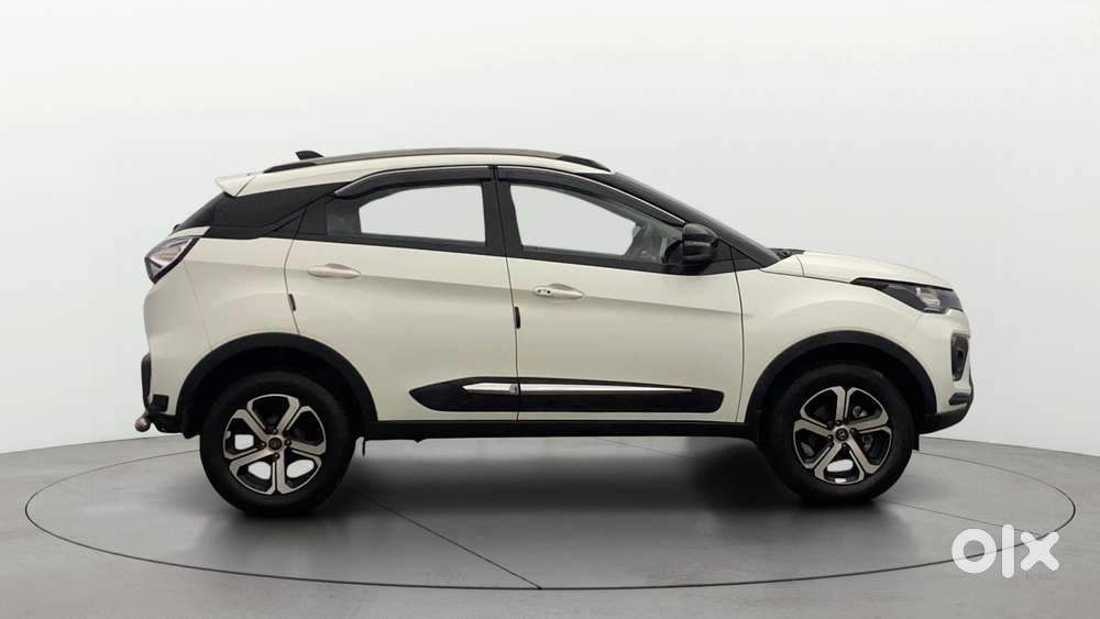 Tata Nexon 1.2 Revotron Xz Plus, 2022, Petrol