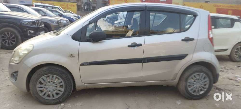 Maruti Suzuki Ritz Lxi, 2013, Petrol