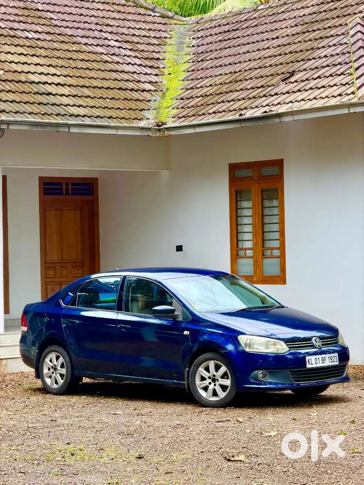 Vento Highline 2012
Diesel
2nd Owner 
130000 Km
Four Door Power Window
