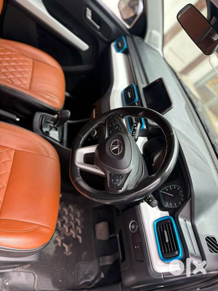Tata Punch Creative Amt, 2022, Petrol