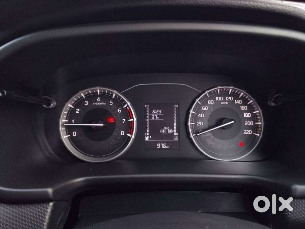 Maruti Suzuki Brezza 1.5 Vxi Smart Hybrid, 2025, Petrol