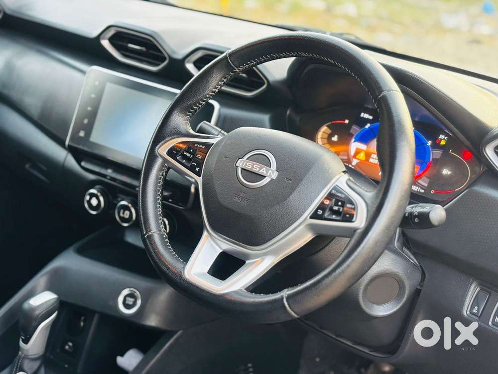 Nissan Magnite 1.0 Xv Turbo Cvt, 2022, Petrol