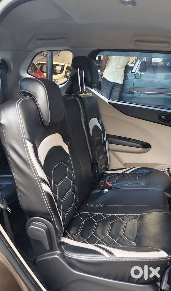 Renault Triber Rxt, 2022, Petrol