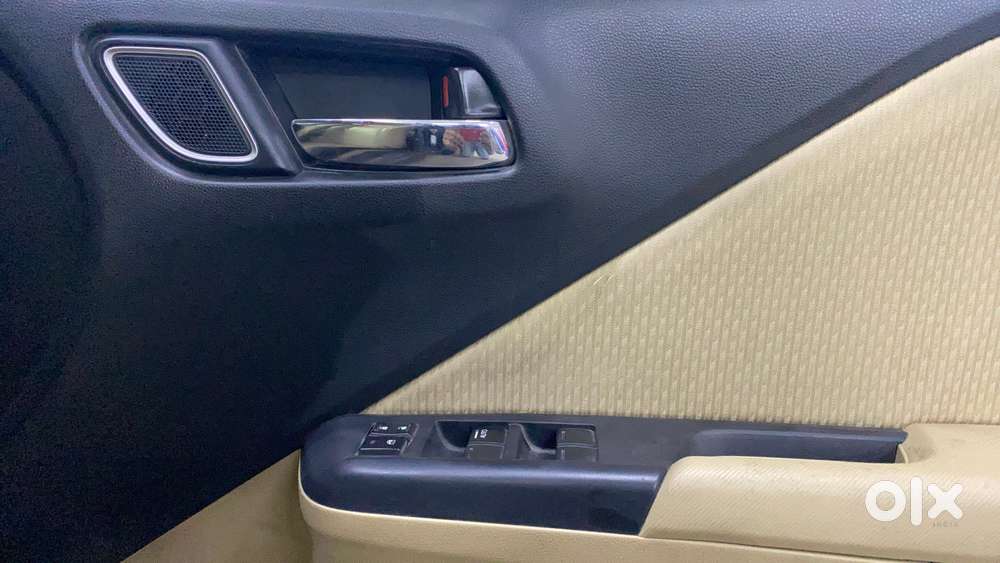 Honda City 1.5 V 5th Gen I-vtec Mt, 2022, Petrol