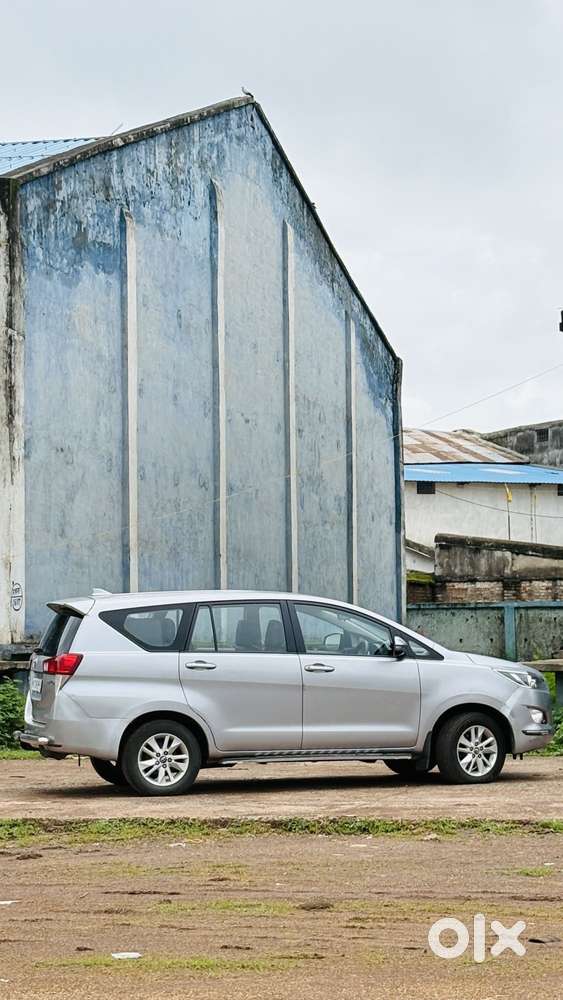 Toyota Innova Crysta 2.4 Gx Mt 8s, 2018, Diesel