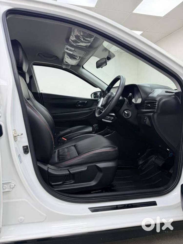 Hyundai I20 Sportz 1.2 Ivt, 2023, Petrol