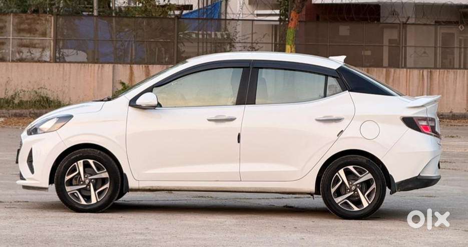 Hyundai Aura 1.2 Sx Cng, 2023, Cng & Hybrids