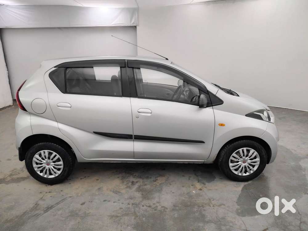 Datsun Redigo T Option, 2016, Petrol