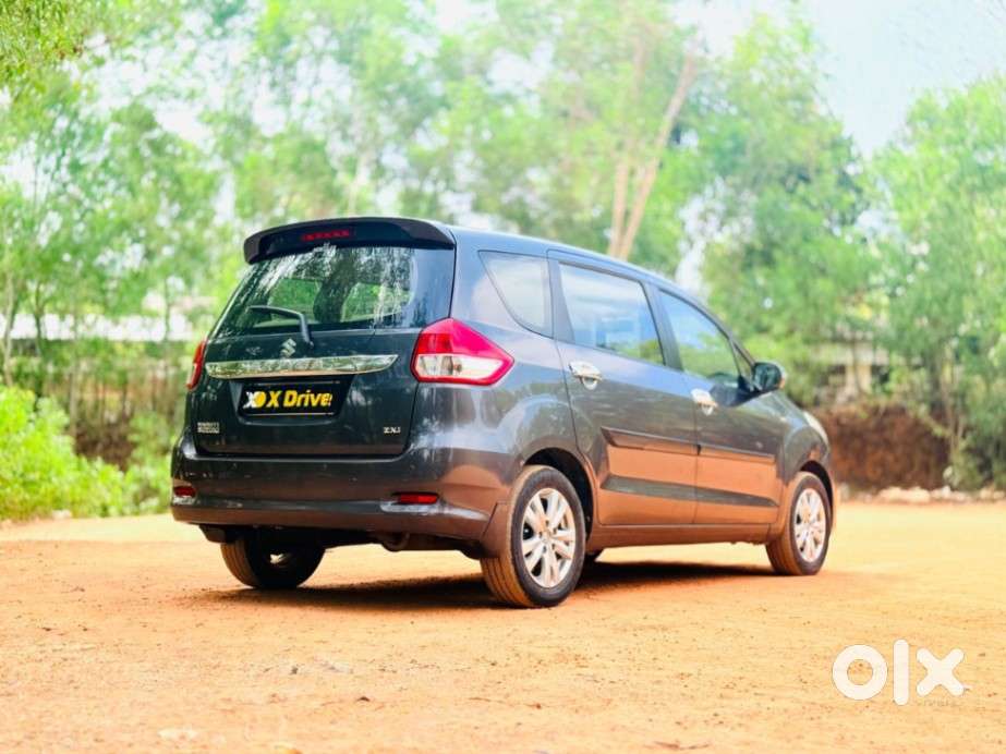 Maruti Suzuki Ertiga Zxi, 2016, Petrol