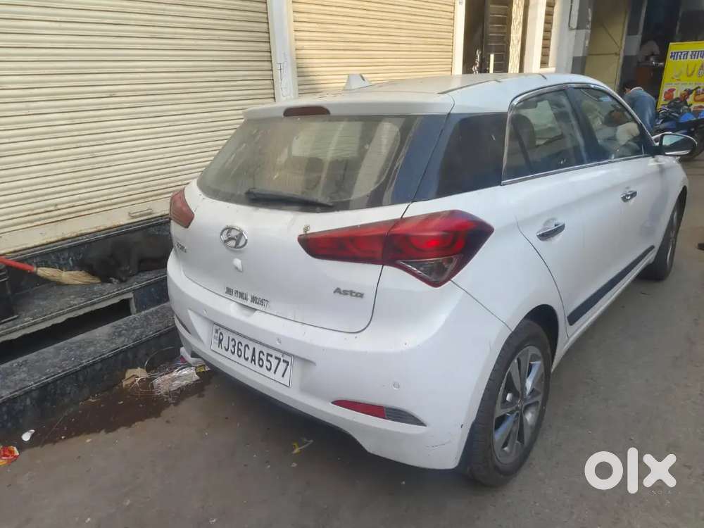 Hyundai I20 2017 Petrol 110000 Km Driven