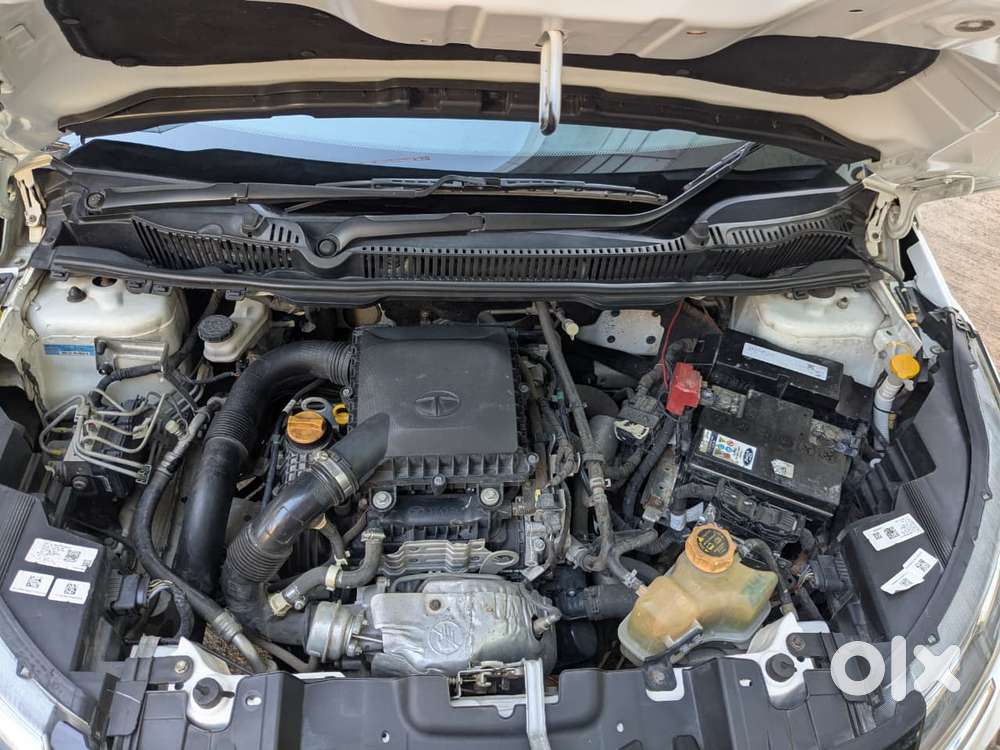 Tata Nexon 1.2 Revotron Xma Amt (s), 2022, Petrol