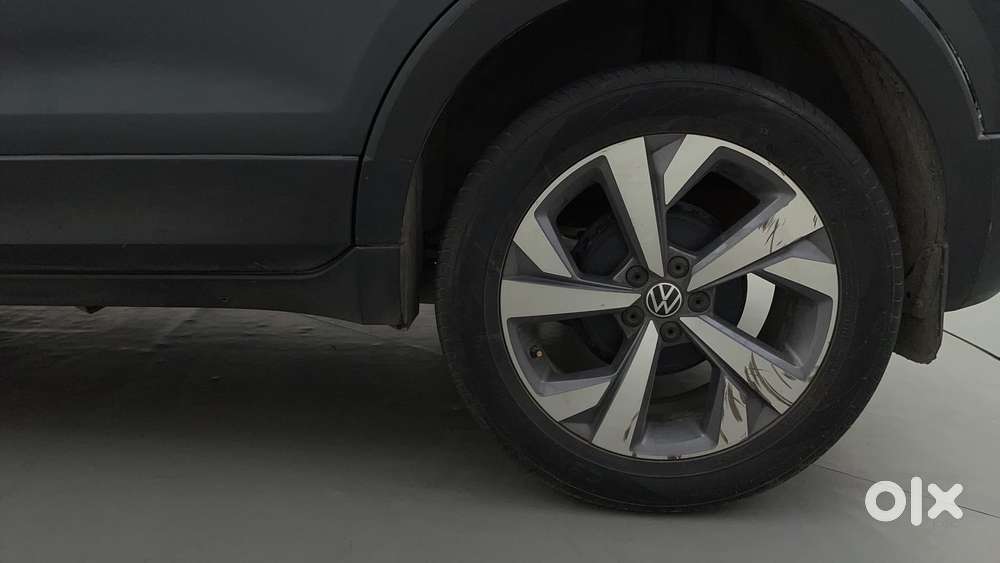 Volkswagen Taigun Topline 1.0 Tsi At (electric Seats), 2022, Petrol