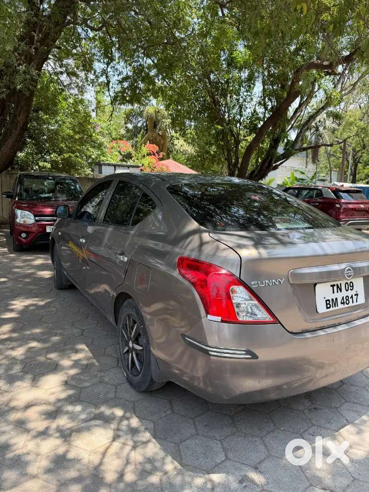 Nissan Sunny 2012 Petrol Well Maintained