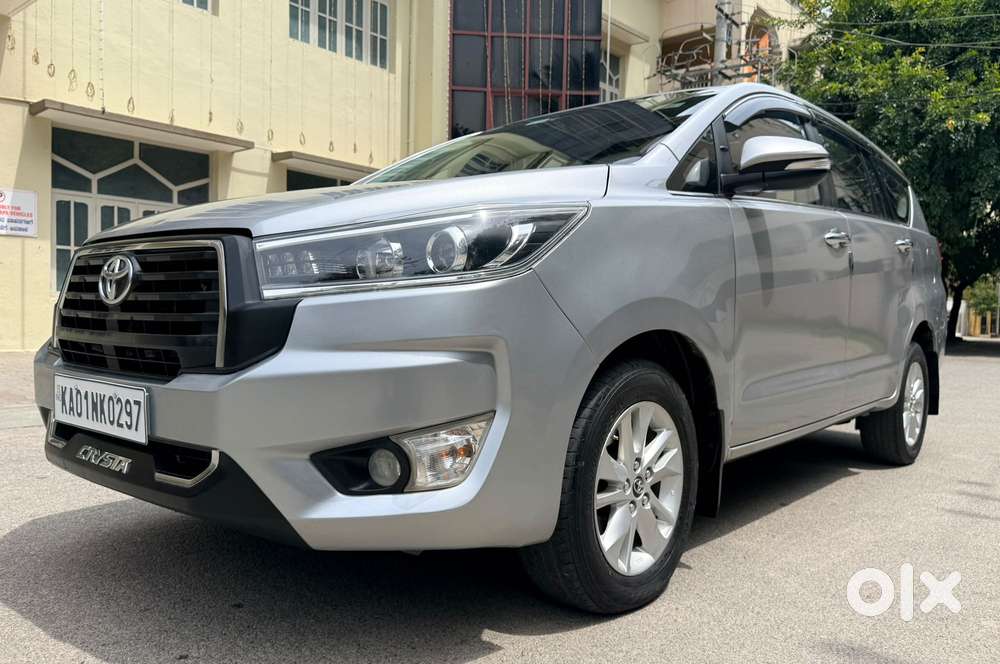 Toyota Innova Crysta 2.4 V 7 STR, 2017, Diesel