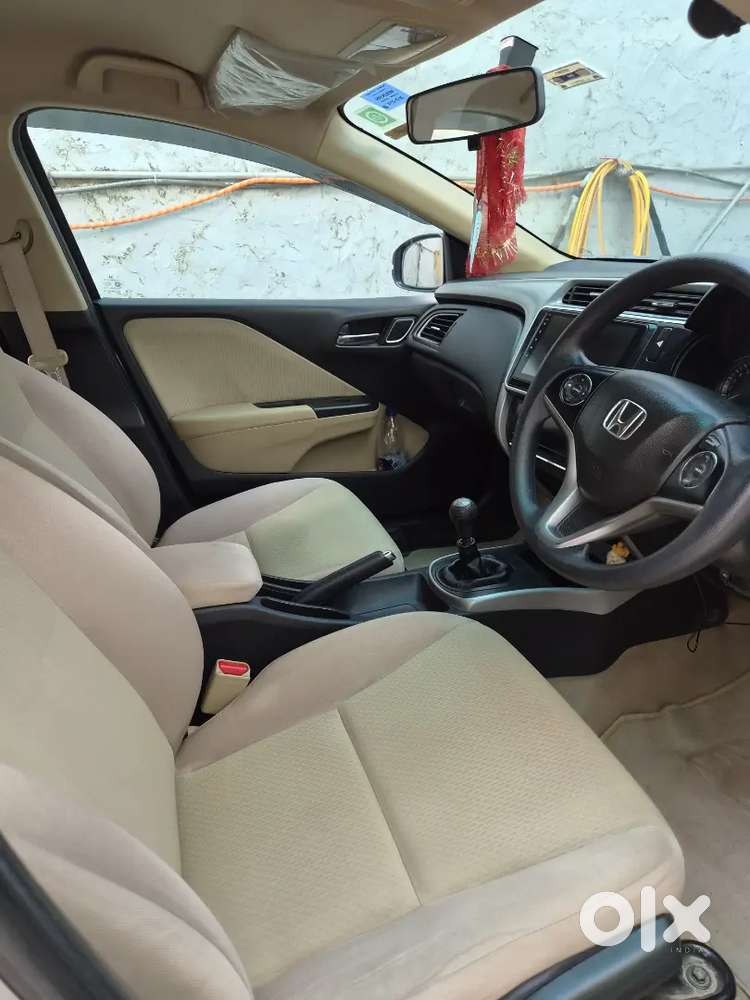 Honda City 1.5 V 2018