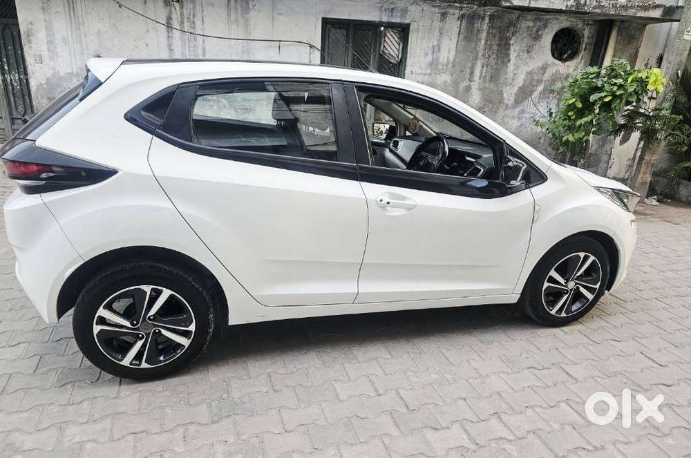 Tata Altroz 1.2 Xz Plus Petrol, 2022, Petrol