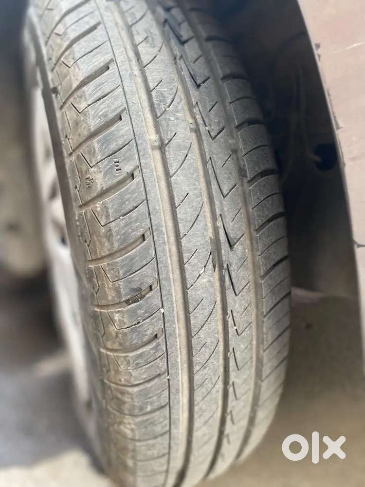 Maruti Suzuki Swift 
* Varient:- Vdi(diesel)
*
