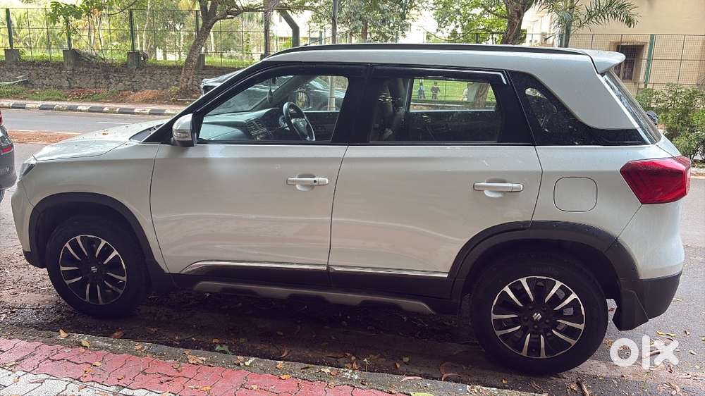 Brezza Zxi + At Petrol 2020 Model