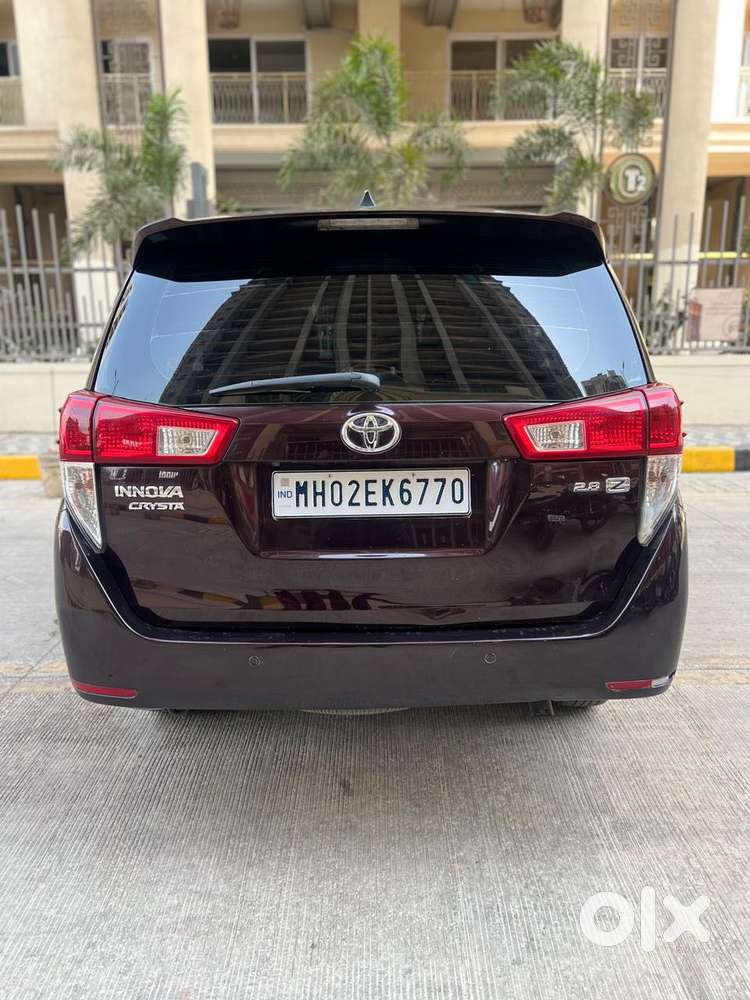 Toyota Innova Crysta 2.8 Zx At 7 Seater, 2017, Diesel