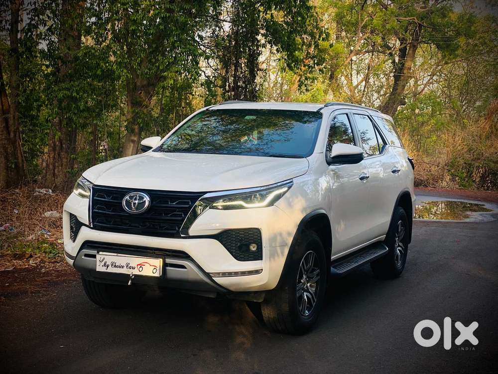 Toyota Fortuner [2021-ongoing] 2.8 2wd Diesel At, 2024, Diesel