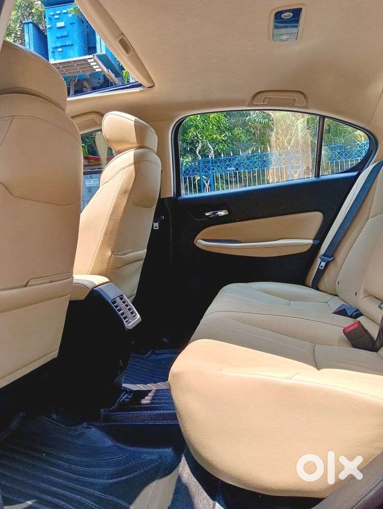 Honda City 1.5 Zx Cvt I-vtec, 2023, Petrol