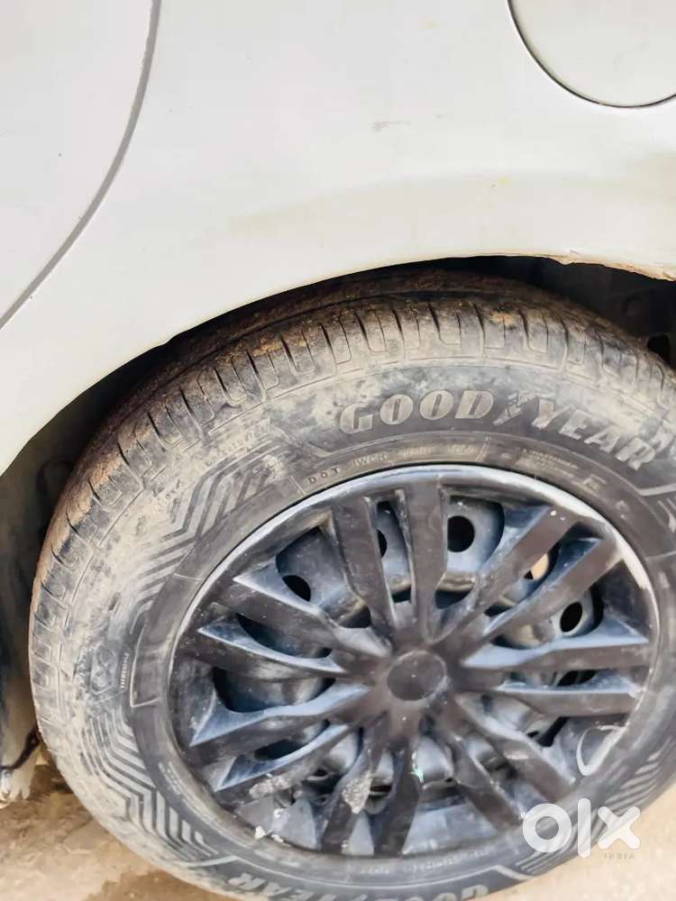 Doctor Car Maruti Suzuki Swift 2013 Diesel Well Maintained