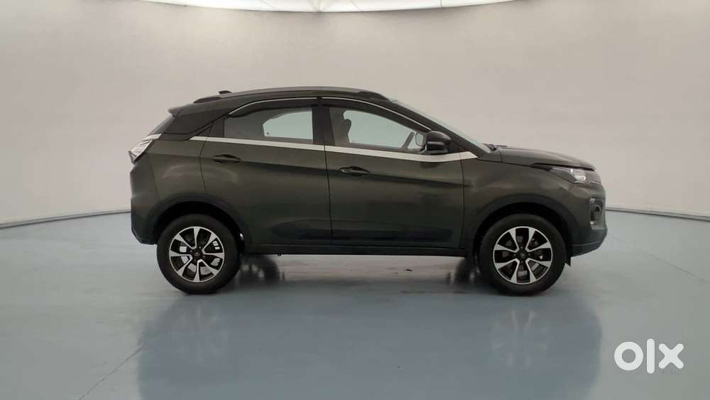 Tata Nexon 1.2 Revotron Xz Plus (s), 2020, Petrol