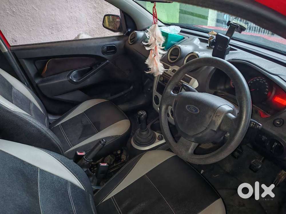 Ford Figo Lxi 2011