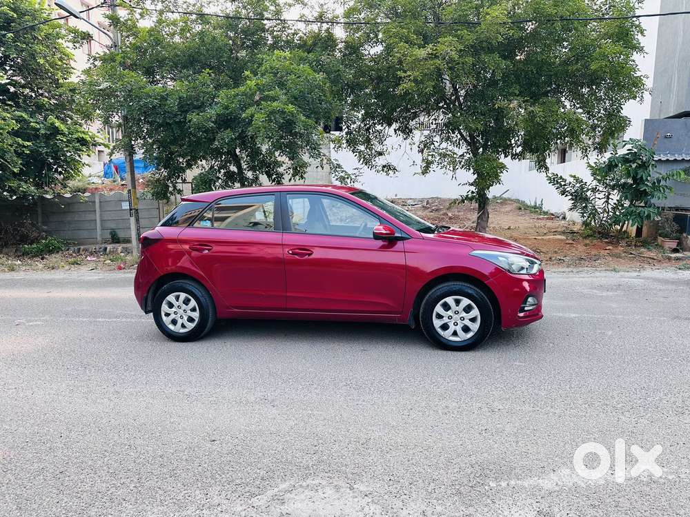 Hyundai I20 Sportz 1.2 Bs-iv, 2018, Petrol