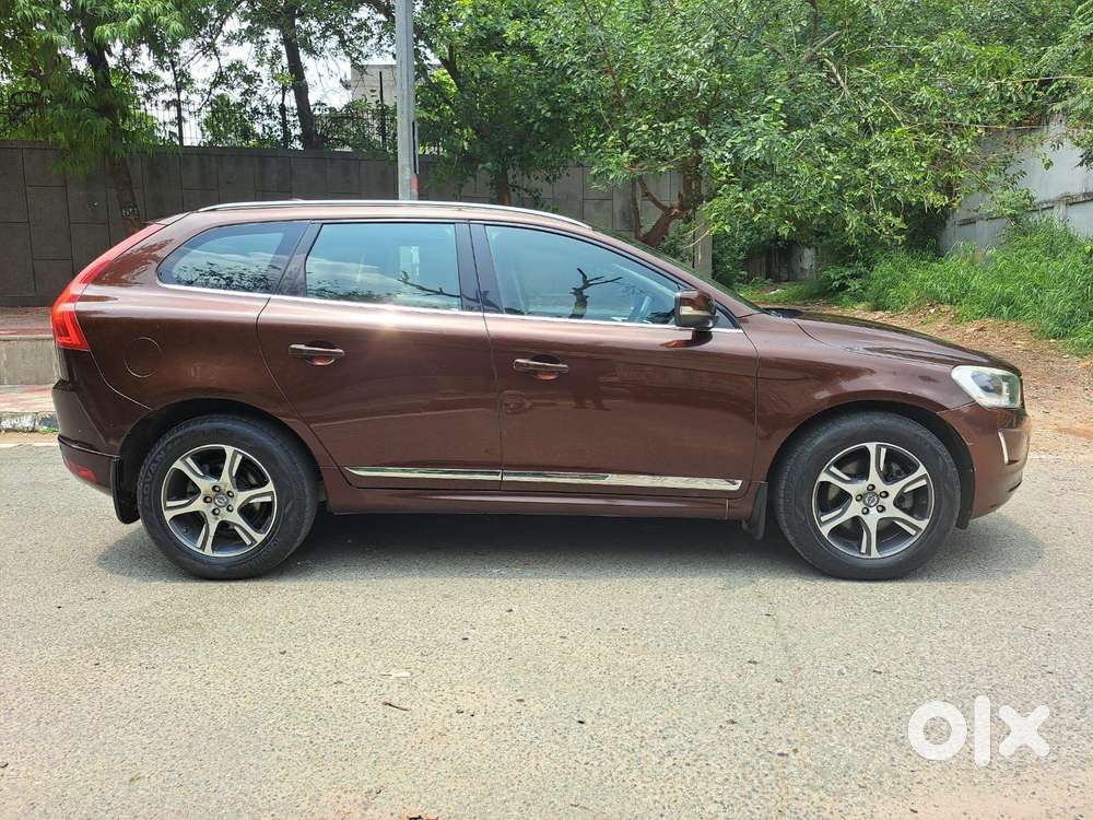 Volvo Xc60 D5 Awd Automatic, 2014, Diesel