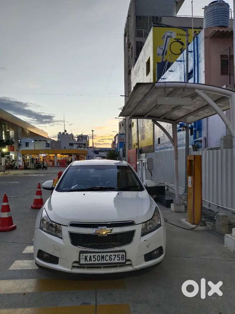 Chevrolet Cruze 2013 Diesel Well Maintained (negotiable)