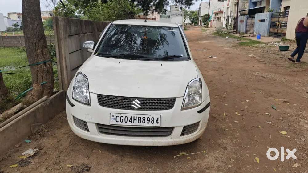 Maruti Suzuki Swift 2010 Petrol Manual
