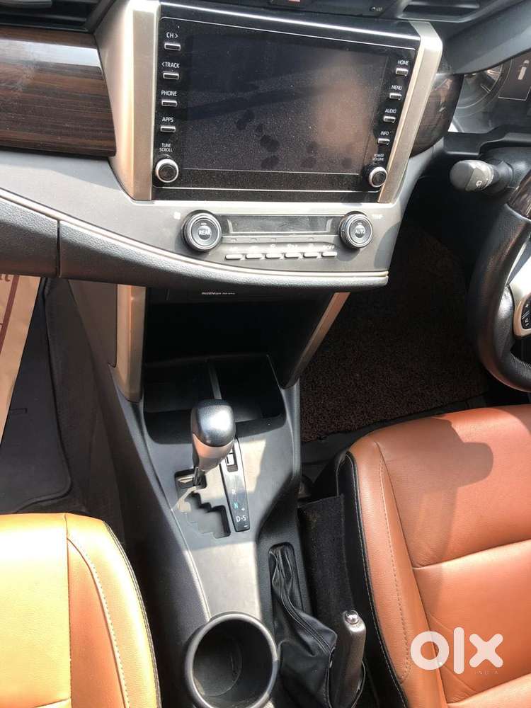 Toyota Innova Crysta [2020-ongoing] 2.7 Zx At 7 Str, 2022, Petrol