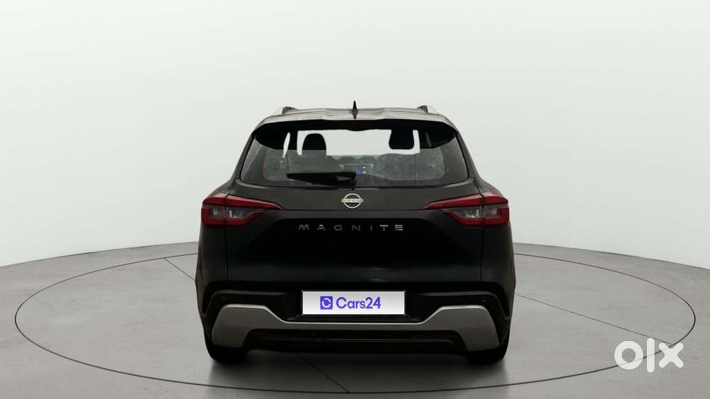 Nissan Magnite 1.0 Xv, 2022, Petrol