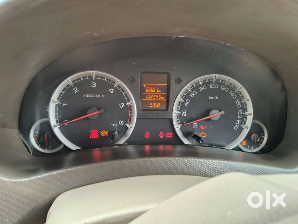 Maruti Suzuki Ertiga Vdi 2013