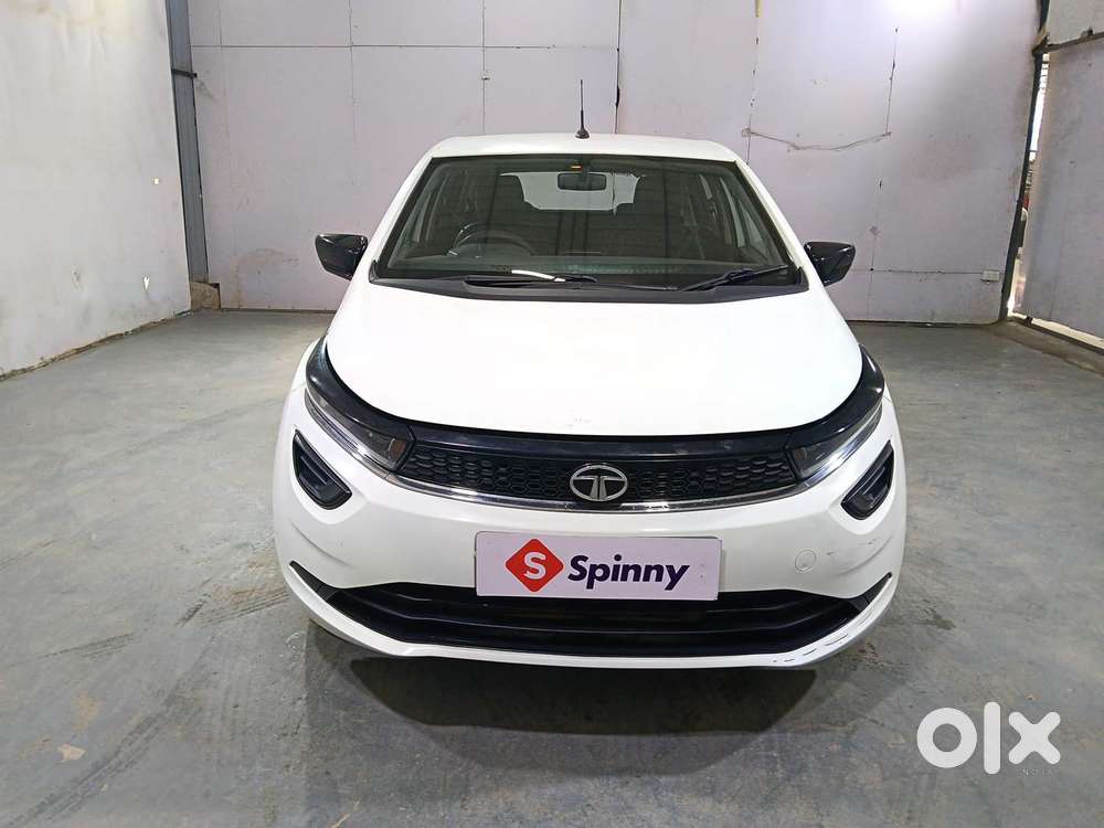 Tata Altroz 1.2 Xe Rhytm Petrol, 2020, Petrol