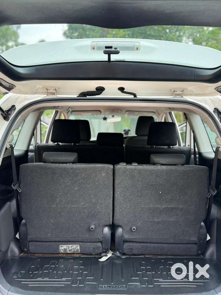 Innova Crysta 2024 -2025, 39000km