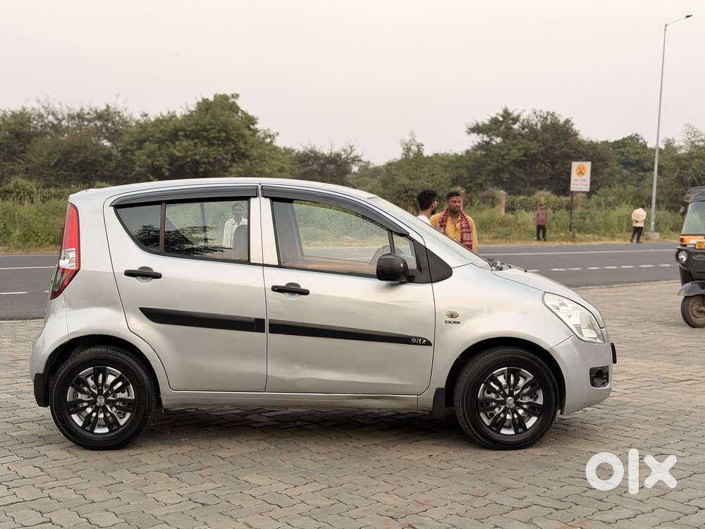 Maruti Suzuki Ritz Ldi, 2011, Diesel