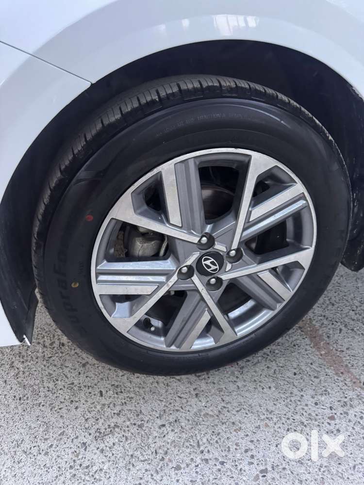 Hyundai Verna 1.5 Sx Petrol Mt, 2023, Petrol